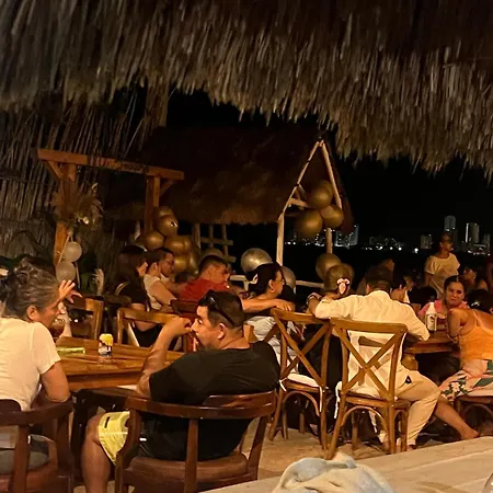 Mira Mira Hostal