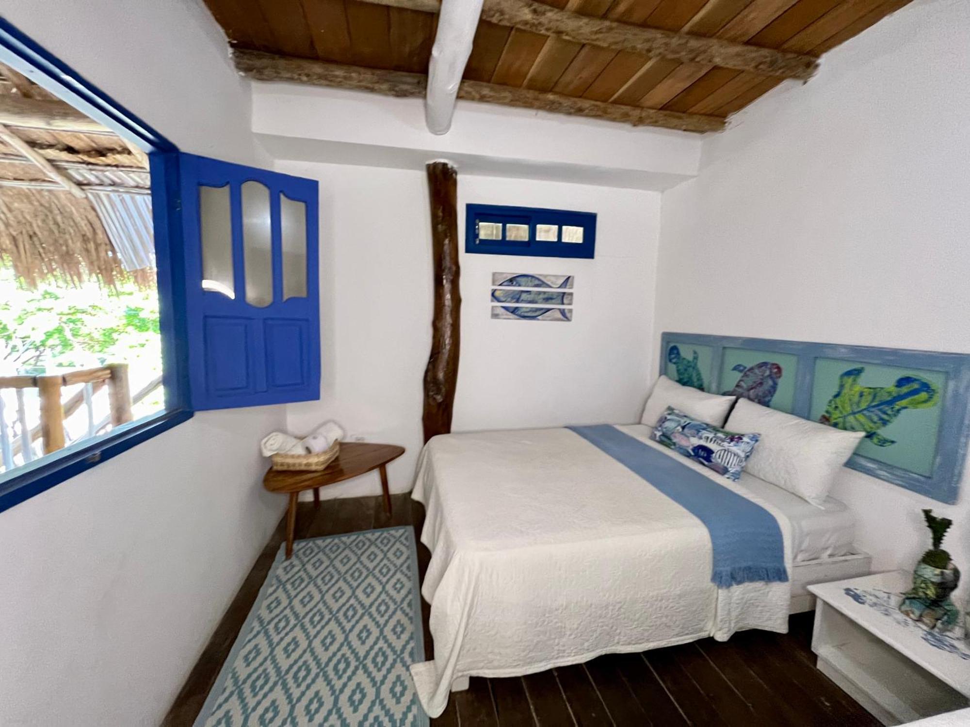 Mira Mira Hostal