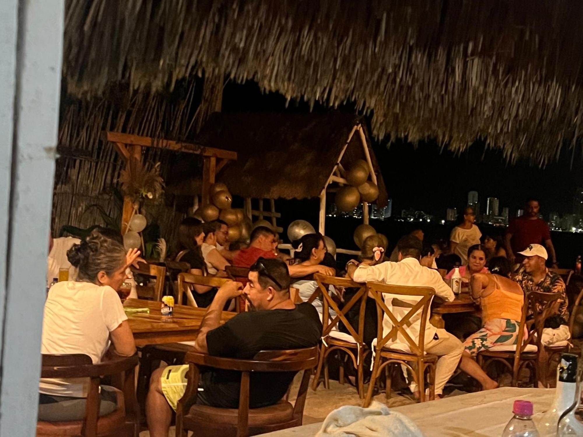 Mira Mira Hostal