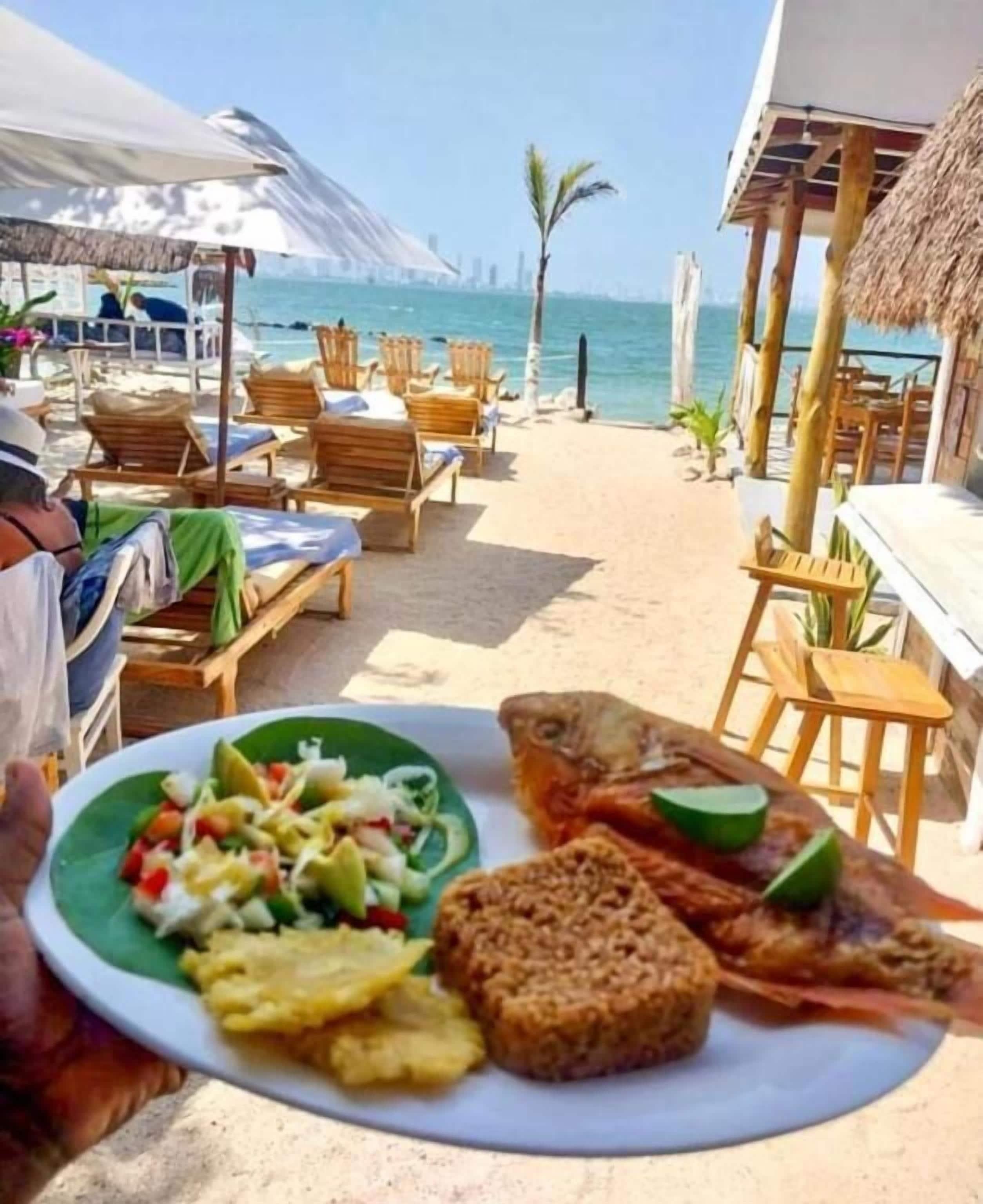 Hostal Mira Mira