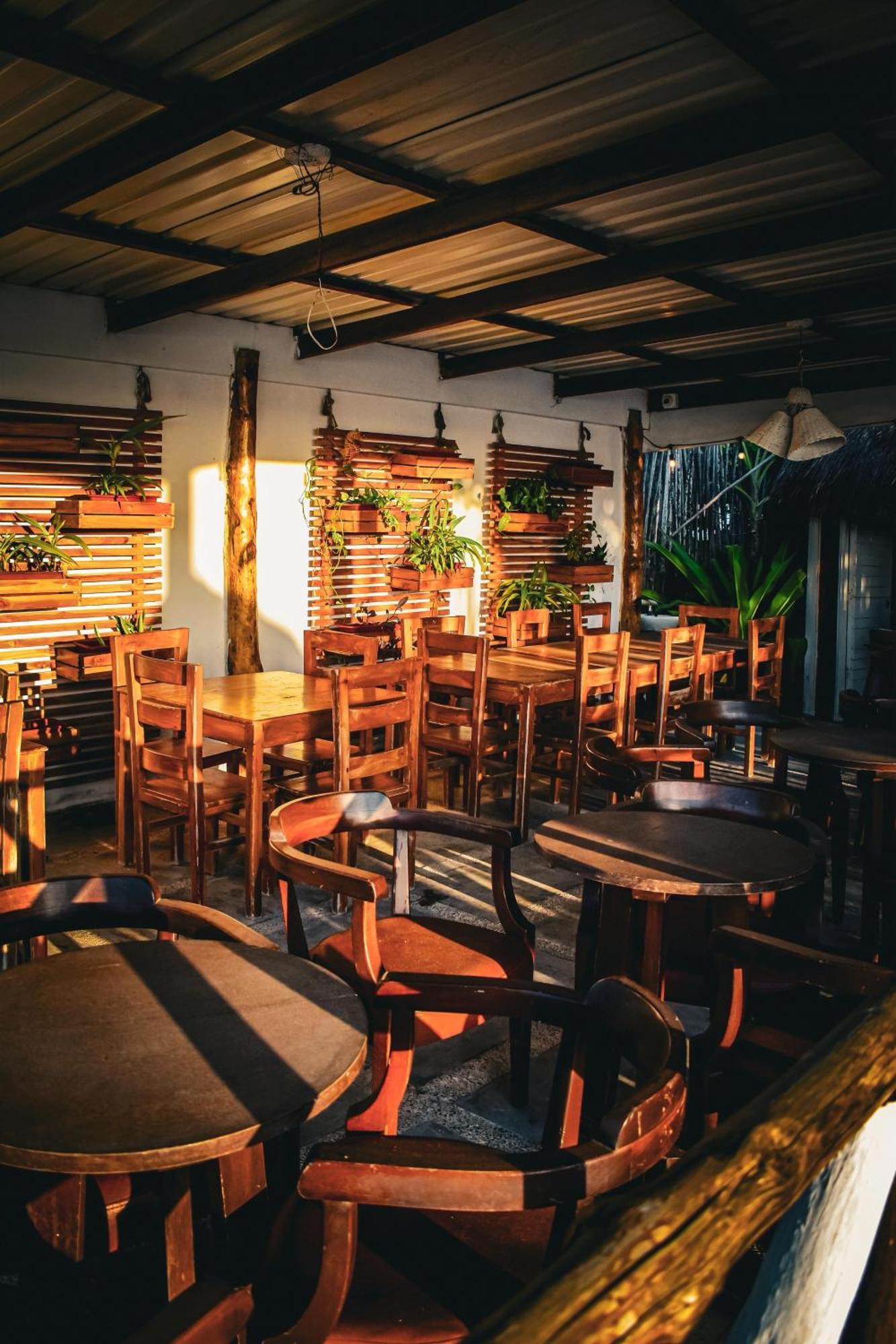 Mira Mira Hostel